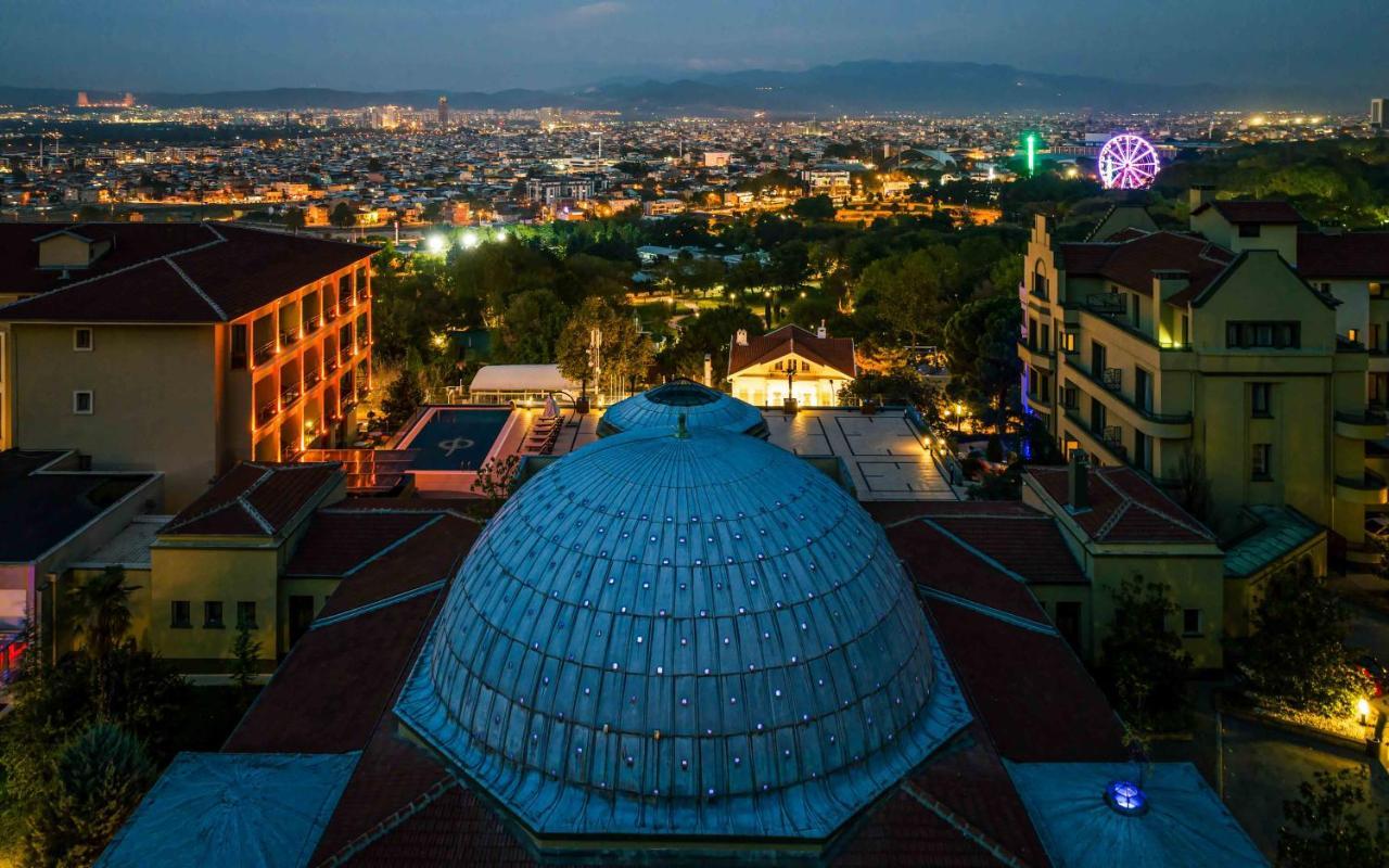 Hotel Celik Palas Convention Center & Thermal Spa Бурса Екстериор снимка The dome of the university library