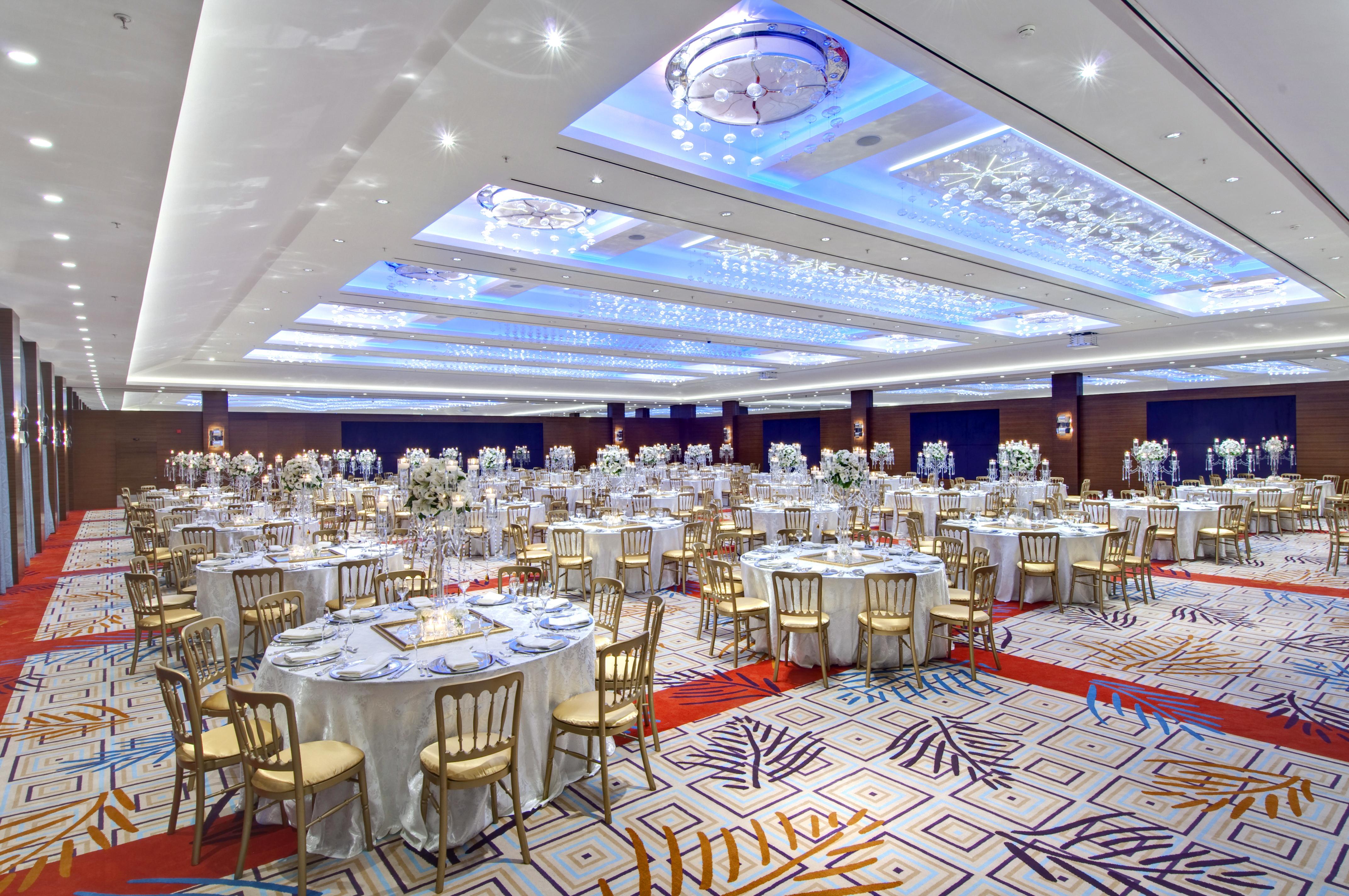 Hotel Celik Palas Convention Center & Thermal Spa Бурса Екстериор снимка The ballroom